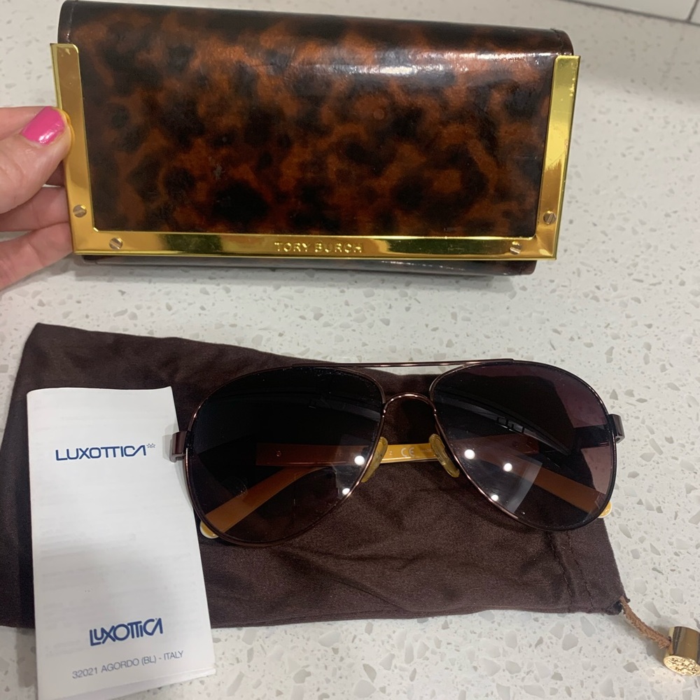COPY - Tory Burch Aviator Sunglasses